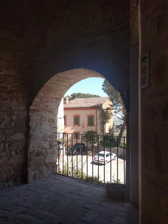 Casa Ghibellina Διαμέρισμα Castelbellino Εξωτερικό φωτογραφία